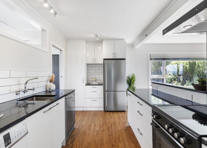  at 3B Chancellor Way, Crofton Downs, Wellington