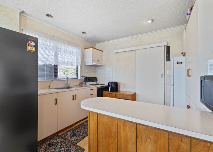  at 9 Ronald Place, Manurewa, Manukau City, Auckland