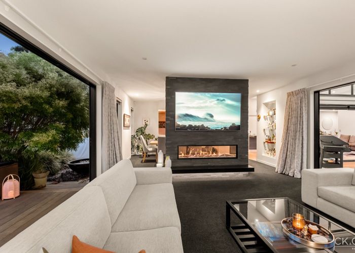 at 6 Te Ahi Parera Place , KOROKORO, LOWER HUTT