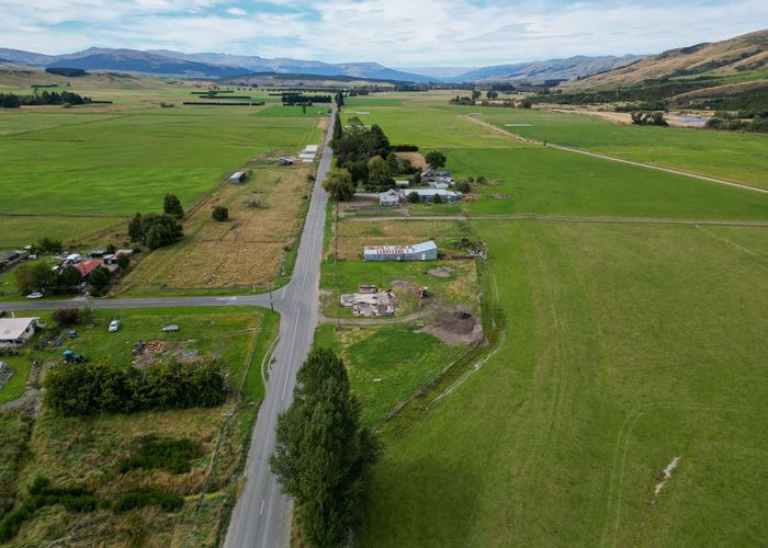  at 1576 Riversdale Waikaia Road, Gore