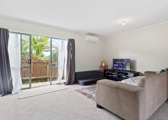  at 7A Ngatira Place, Clendon Park, Manukau City, Auckland