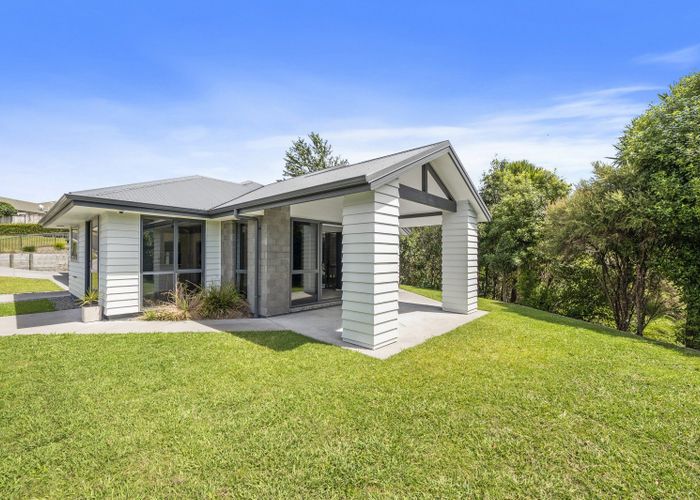  at 10 Hamon Place, Pukehangi, Rotorua