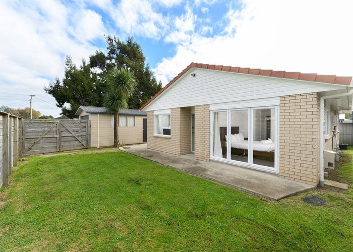  at 2 Paramu Avenue, Birkdale, North Shore City, Auckland