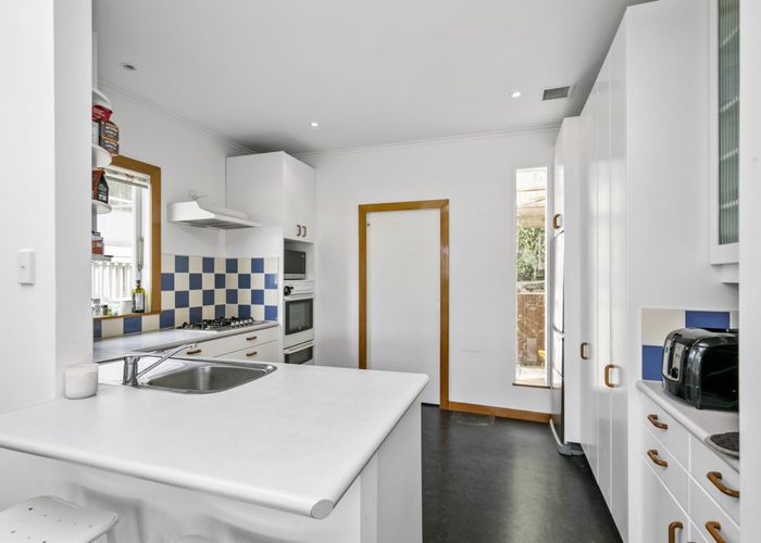  at 103 Breaker Bay Road, Breaker Bay, Wellington, Wellington