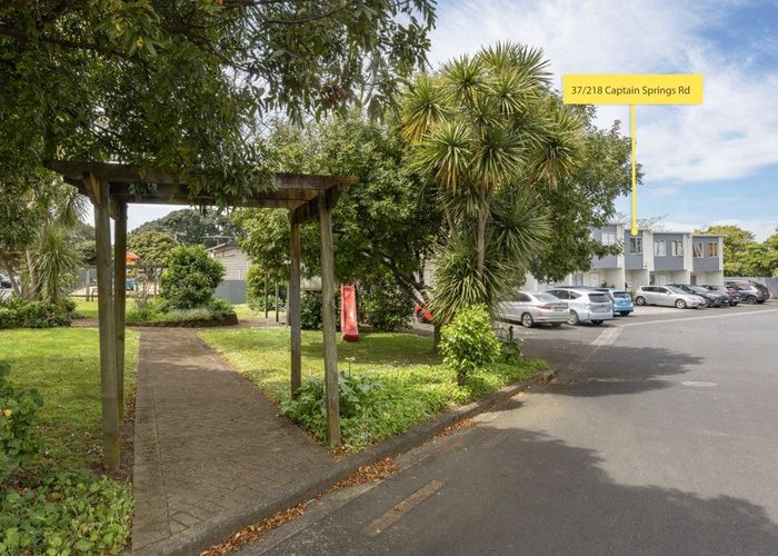  at 37/218 Captain Springs Road, Te Papapa, Auckland