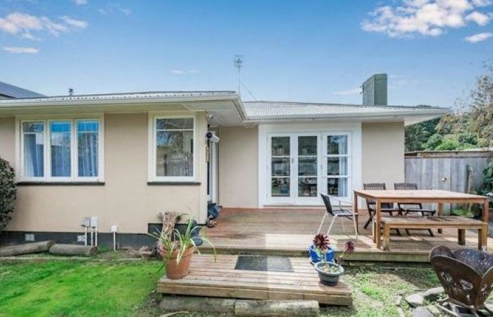  at 2 Riwai Street, Paraparaumu