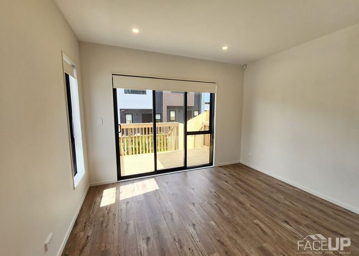  at 15/241 Don Buck Road, Massey, Auckland