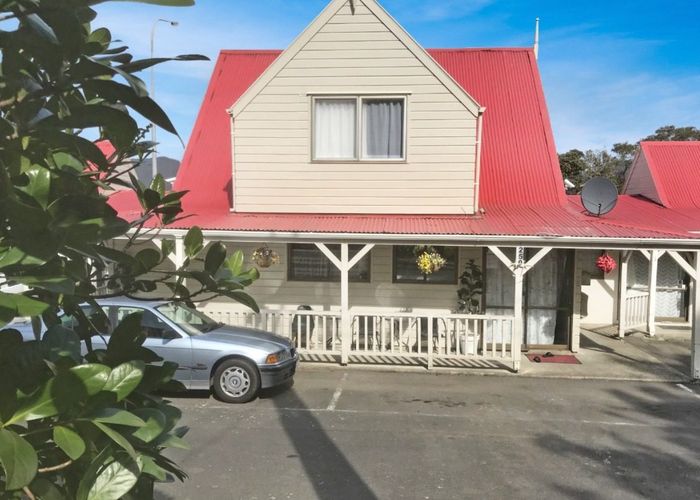  at 16/250 Grounsell Crescent, Lower Hutt, Lower Hutt, Wellington
