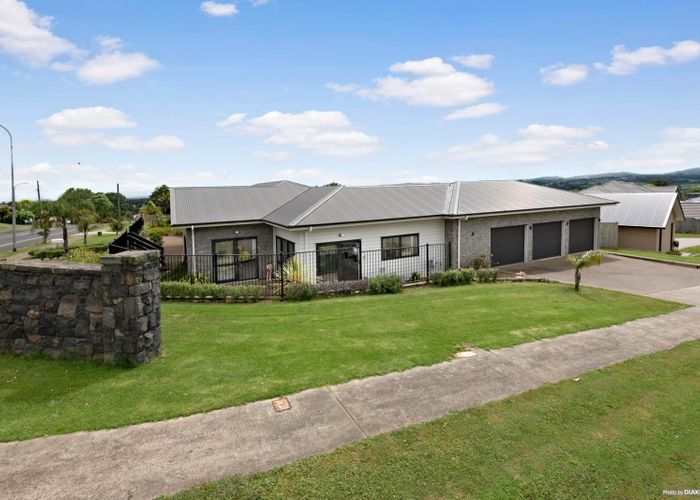  at 352 Upper Queen Street, Pukekohe, Pukekohe