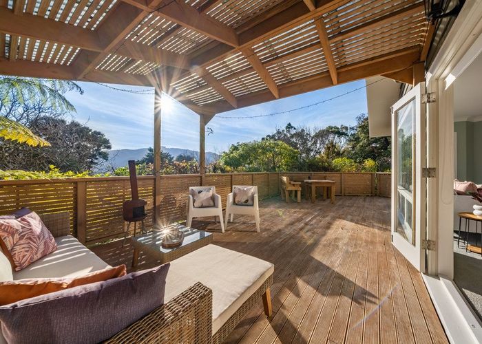  at 17A Blue Mountains Road, Silverstream, Upper Hutt