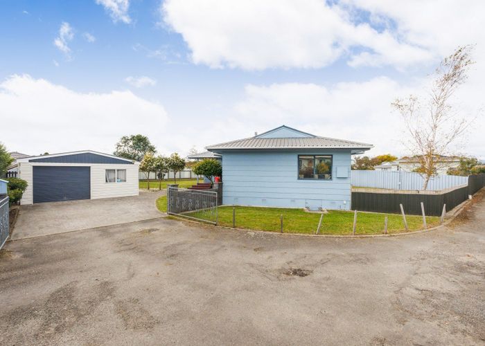  at 28 Peppertree Glade, Kelvin Grove, Palmerston North