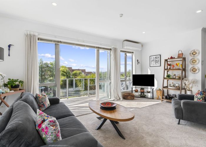  at 5d Puka Street, Onehunga, Auckland City, Auckland