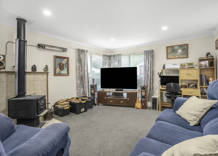  at 1/11 Topeka Grove, Totara Park, Upper Hutt, Wellington