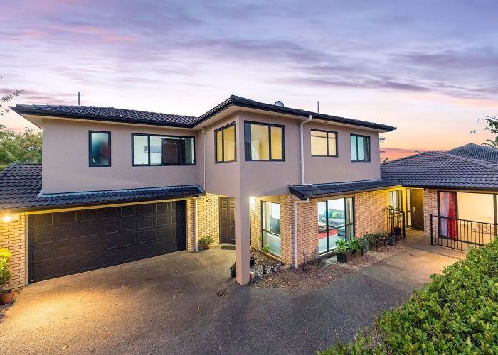  at 15 Lake Panorama Drive, Henderson, Auckland