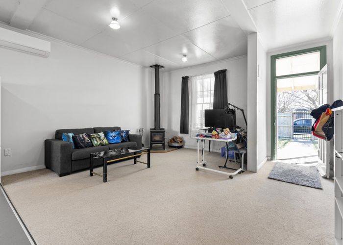 at 15 Fairs Road, Milson, Palmerston North, Manawatu / Whanganui