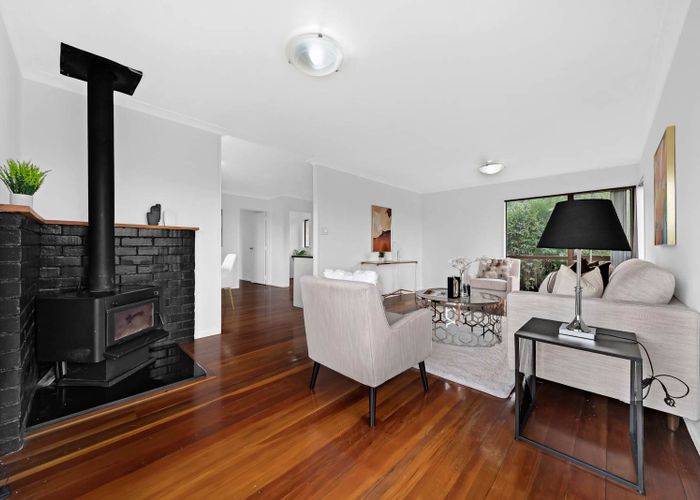  at 1/31 Cyclarama Crescent, Massey, Waitakere City, Auckland