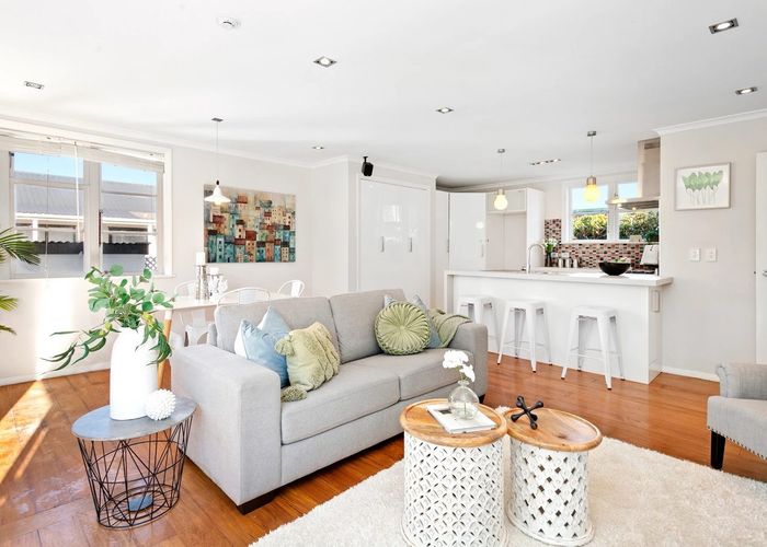  at 1044 High Street, Avalon, Lower Hutt, Wellington