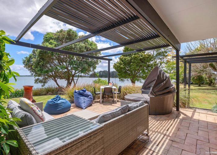  at 2/203 Oakland Road, Karaka, Papakura