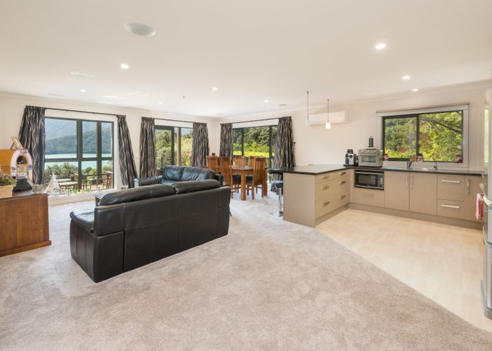  at 25 Sandy Bay Road, Black Rock, Marlborough Sounds