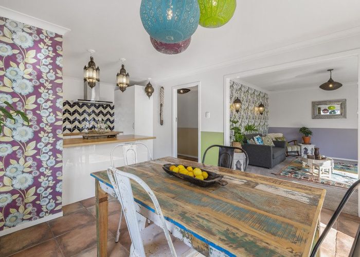  at 8B Holland Street, Glenholme, Rotorua, Bay Of Plenty