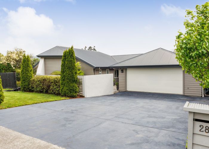  at 28 Cashmere Drive, Fitzherbert, Palmerston North
