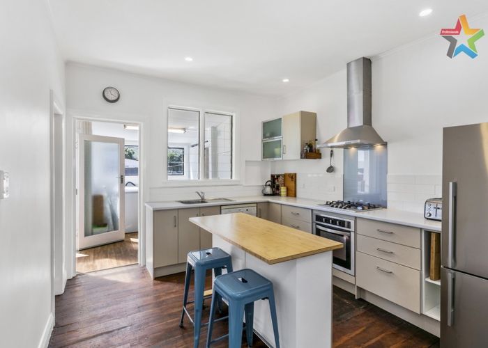  at 94 Randwick Road, Moera, Lower Hutt