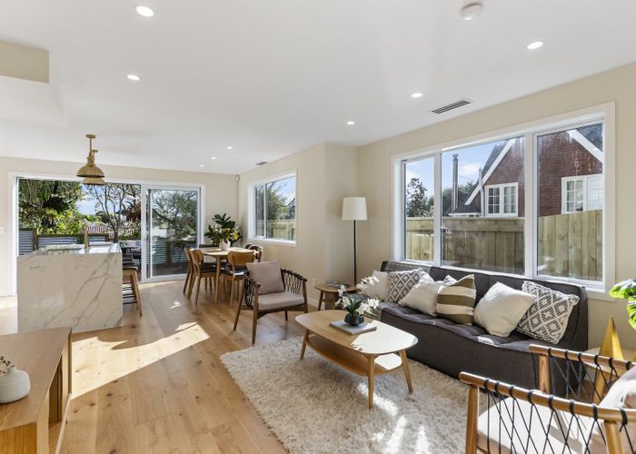  at 1 Pinnacle Street, Seatoun, Wellington, Wellington