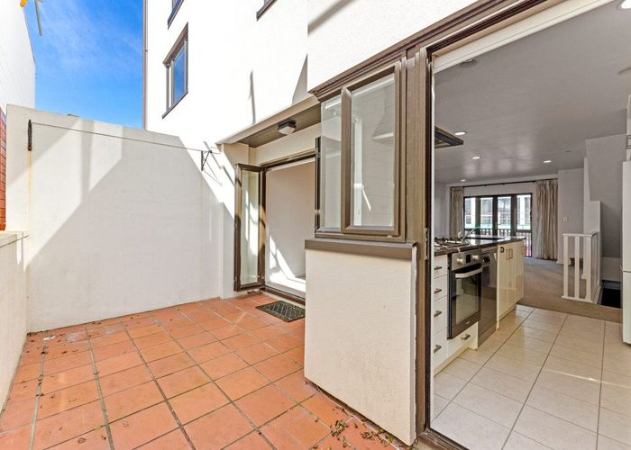  at 15B Rose Road, Grey Lynn, Auckland