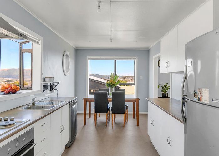  at 71 Arahura Crescent, Waitangirua, Porirua