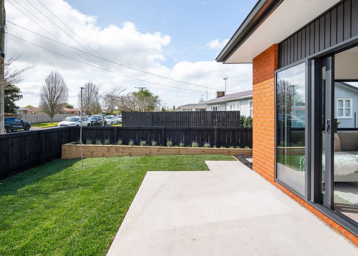  at 3/27 Cotton Street, Saint Andrews, Hamilton, Waikato