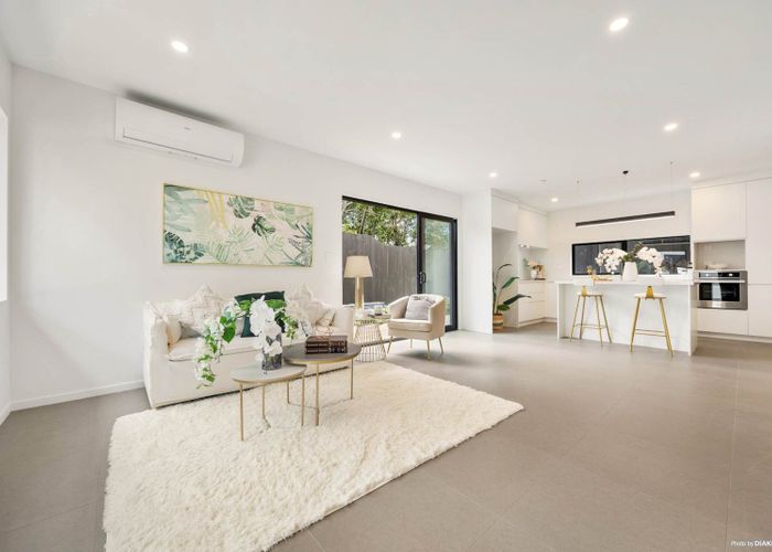  at 11 Rene Place, Sunnyhills, Manukau City, Auckland