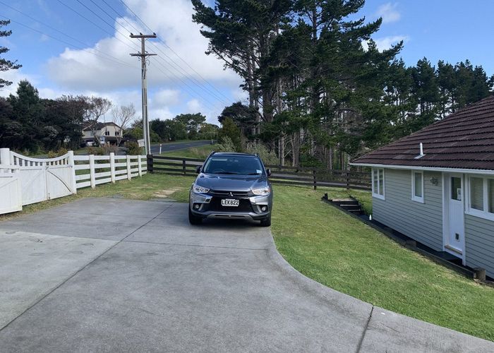  at 400 Paremoremo Road, Paremoremo, Auckland