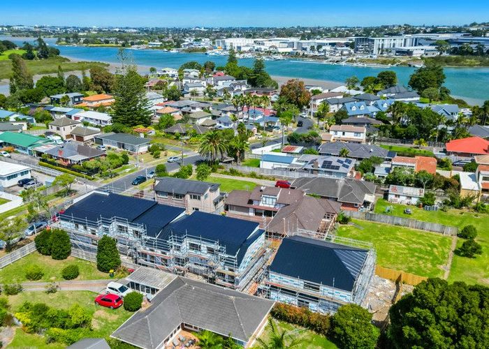  at 39 Millen Avenue, Pakuranga, Manukau City, Auckland