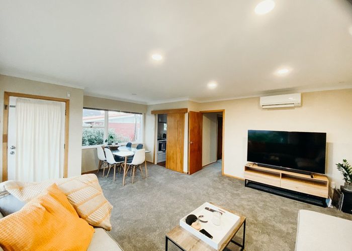  at 1/8 Mersey Place, New Windsor, Auckland City, Auckland