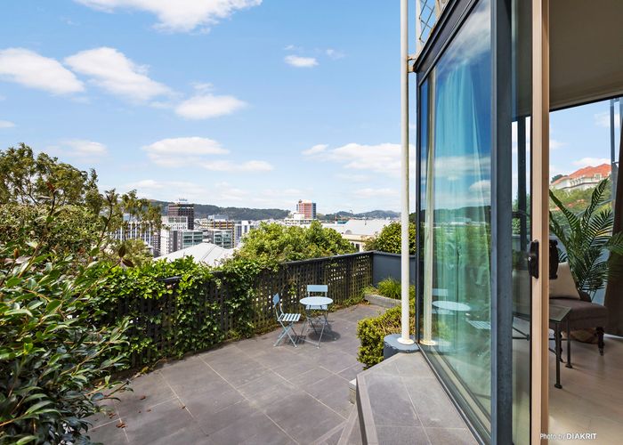  at 23 Clermont Terrace, Kelburn, Wellington