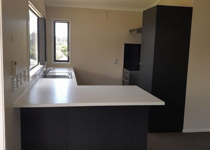  at 76A Upper Harbour Drive, Greenhithe, North Shore City, Auckland