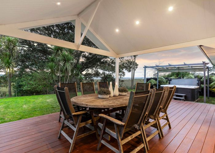  at 37B Seaside Avenue, Waterview, Auckland