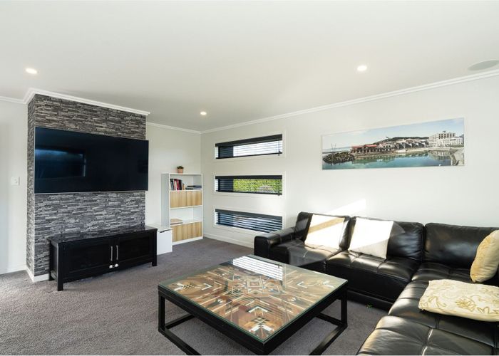  at 73 Muhunoa East Road, Levin