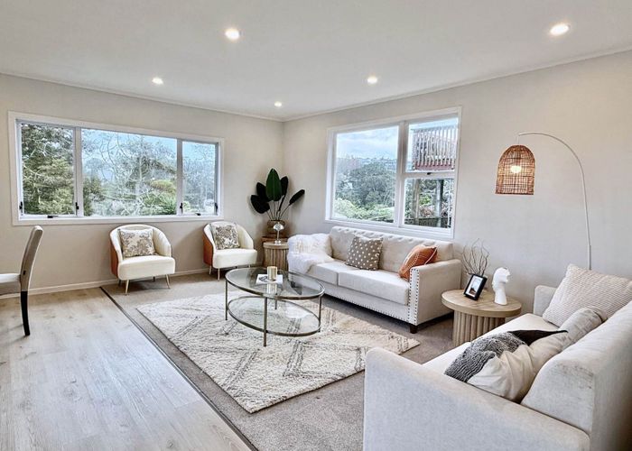  at 576 Glenfield Road, Glenfield, North Shore City, Auckland
