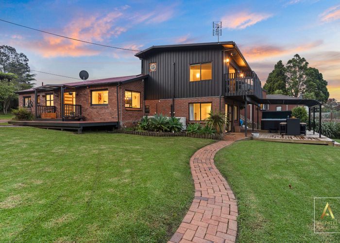  at 91 Victory Road, Laingholm, Auckland