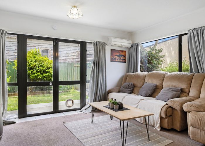 at 2/36 Mathesons Road, Phillipstown, Christchurch City, Canterbury