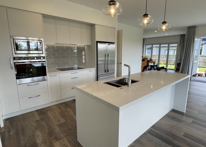  at 7 Atalanta Way, Beachlands, Manukau City, Auckland