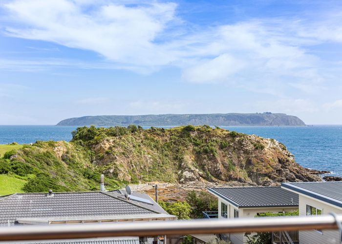  at 25 Richard Street, Titahi Bay, Porirua, Wellington