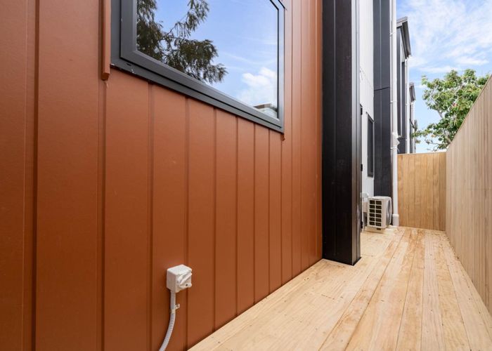  at Lot 10, 18 Dellwood Avenue, Henderson, Waitakere City, Auckland
