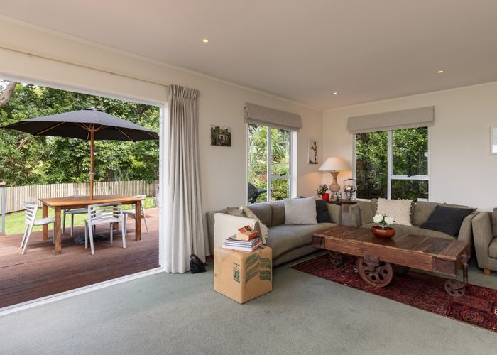  at 48 Old Porirua Road, Ngaio, Wellington