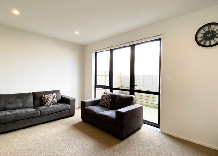 For rent 5 Kirkorangi Lane, Mount Wellington, Auckland City, Auckland