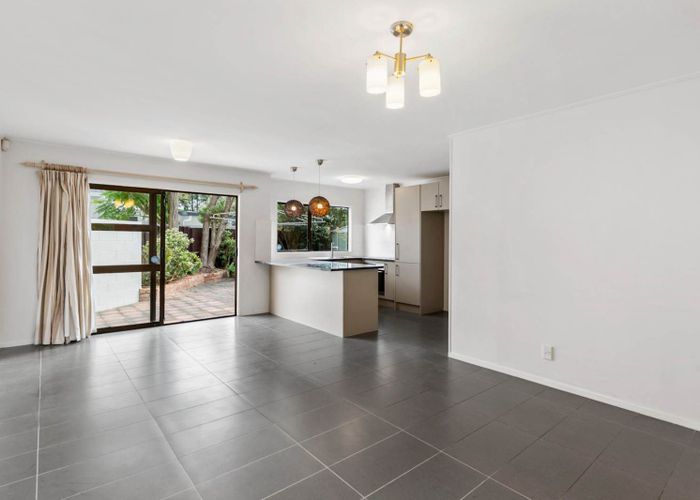  at 2/410 Ellerslie Panmure Highway, Mount Wellington, Auckland City, Auckland