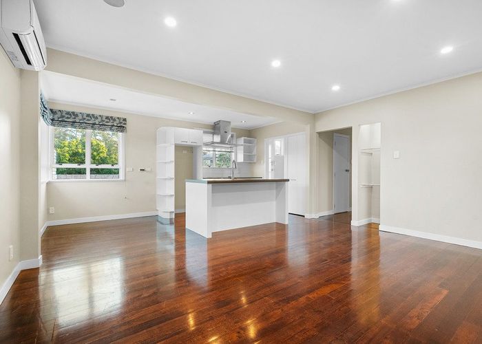  at 44 Glengarry Road, Glen Eden, Waitakere City, Auckland