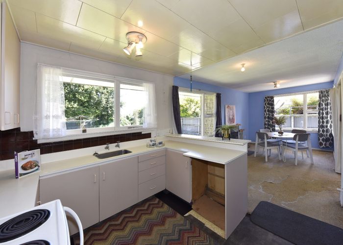  at 75 Claridges Road, Casebrook, Christchurch