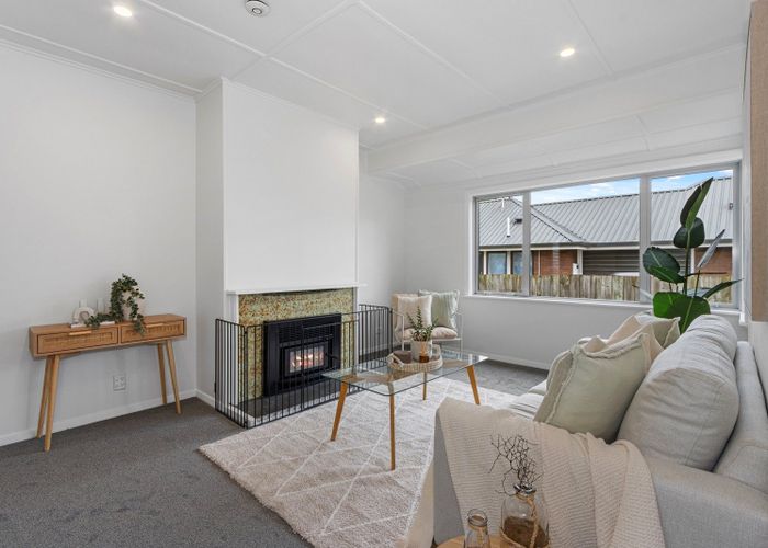  at 16 Garvins Road, Hornby, Christchurch City, Canterbury